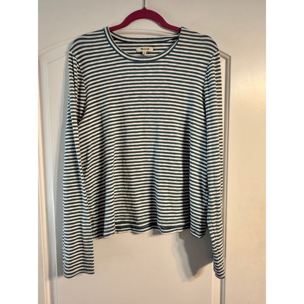 Madewell Striped Long Sleeve Tee 2X Blue White Button Detail Nautical Preppy